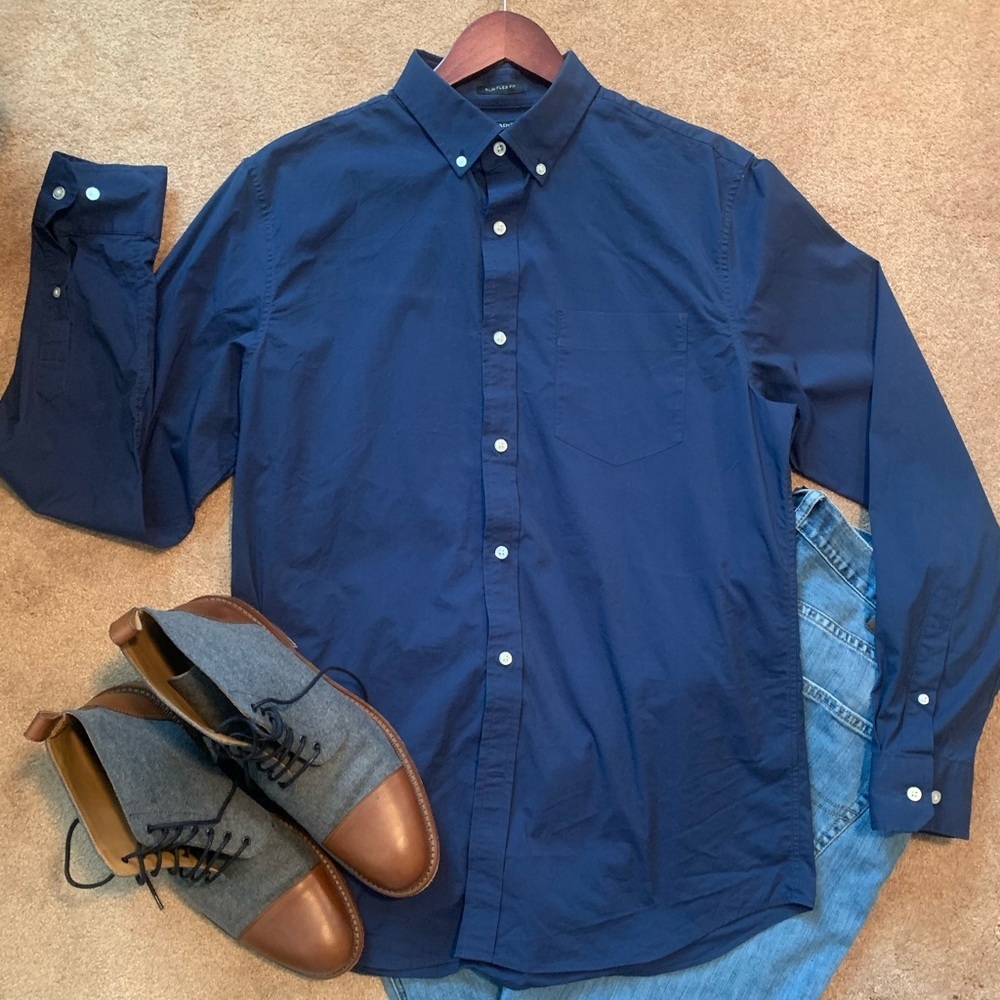 Banana republic TALL men’s button down shirt